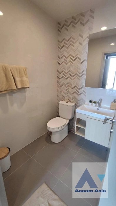 7  1 br Condominium For Sale in Sukhumvit ,Bangkok BTS Thong Lo at OKA HAUS Sukhumvit 36 AA42358