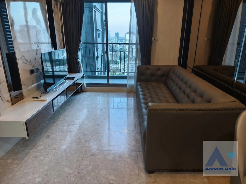 Fully Furnished | The Crest Sukhumvit 34 Condominium  1 Bedroom for Sale & Rent   in Sukhumvit Bangkok