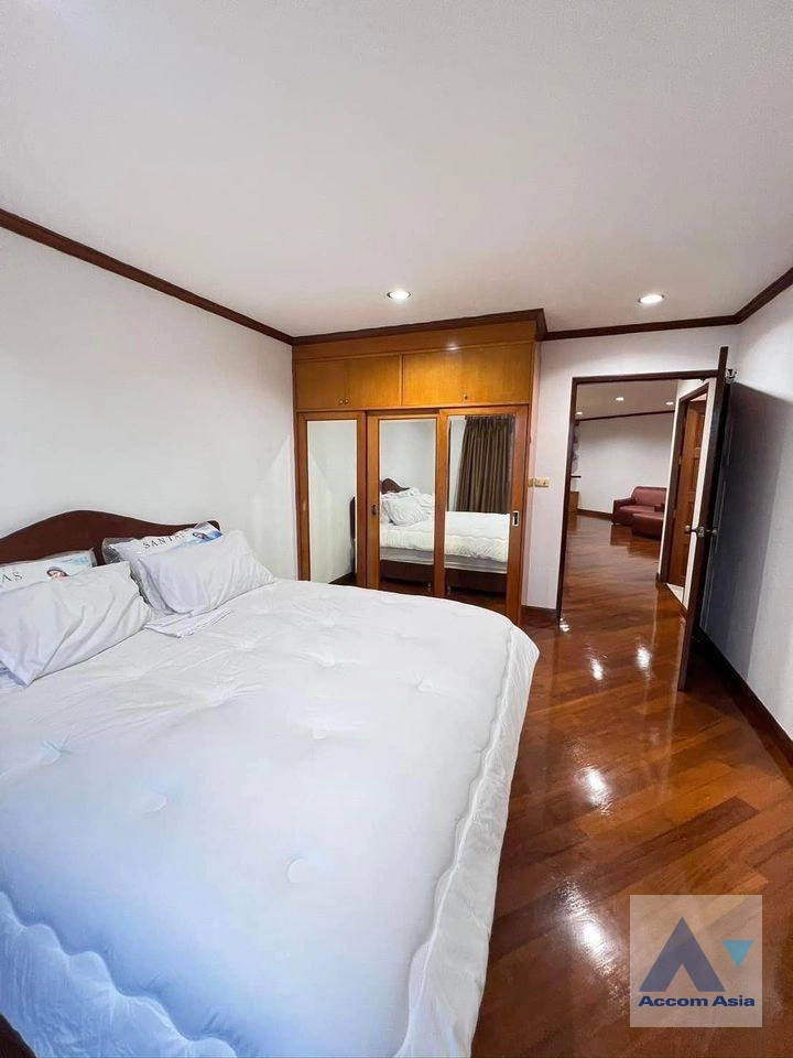 7  2 br Condominium for rent and sale in Ploenchit ,Bangkok BTS Ploenchit at Witthayu Complex AA42373