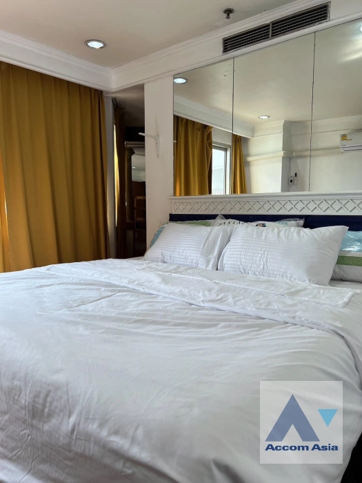 10  3 br Condominium for rent and sale in Ploenchit ,Bangkok BTS Ploenchit at Witthayu Complex AA42374