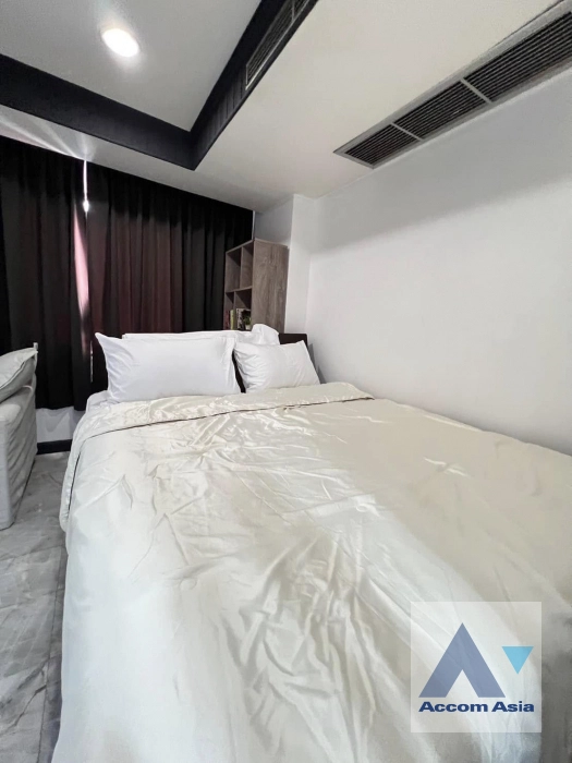 13  3 br Condominium for rent and sale in Ploenchit ,Bangkok BTS Ploenchit at Witthayu Complex AA42374