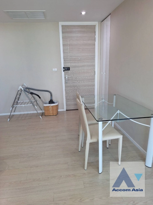 unit 1 Bedroom  Condominium For Rent in Sukhumvit, Bangkok  near BTS Asok (AA42383)