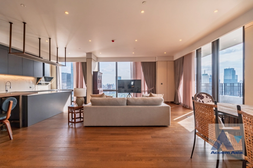 4  3 br Condominium for rent and sale in Ploenchit ,Bangkok BTS Ploenchit at MUNIQ Langsuan AA42385