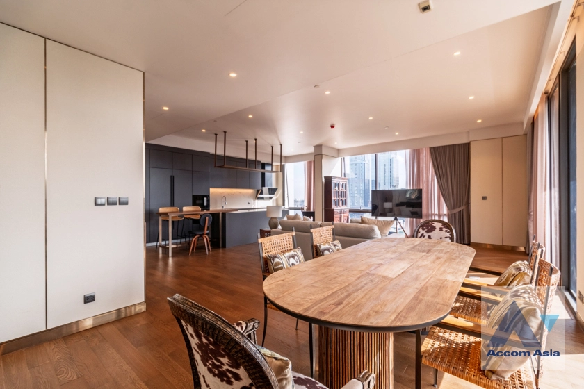 6  3 br Condominium for rent and sale in Ploenchit ,Bangkok BTS Ploenchit at MUNIQ Langsuan AA42385