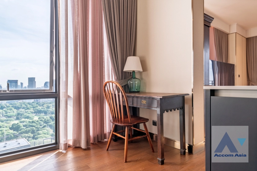 13  3 br Condominium for rent and sale in Ploenchit ,Bangkok BTS Ploenchit at MUNIQ Langsuan AA42385