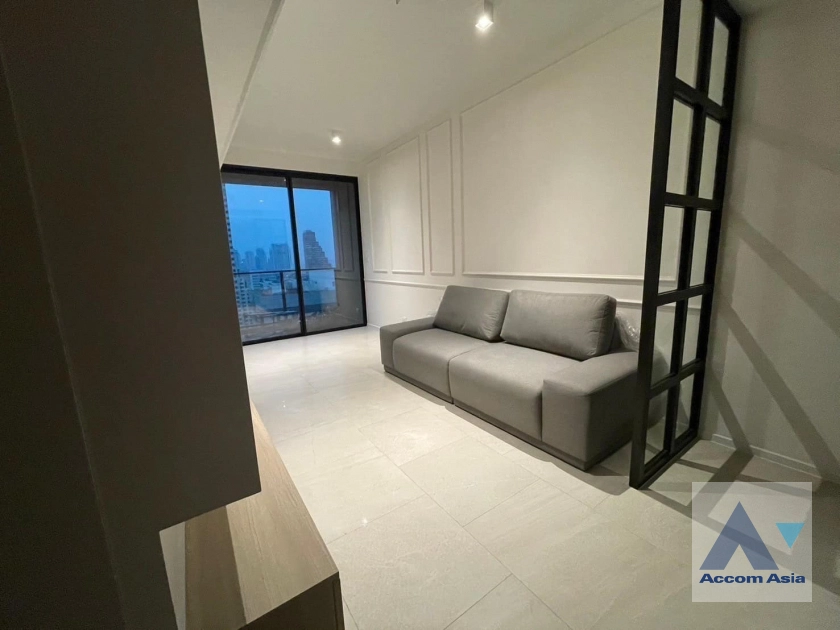 Fully Furnished | The Lofts Silom Condominium  1 Bedroom for Sale BTS Surasak in Silom Bangkok