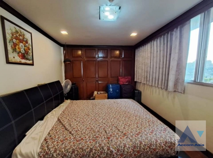 8  4 br Condominium For Rent in Sukhumvit ,Bangkok BTS Ekkamai at Tai Ping Tower AA42413