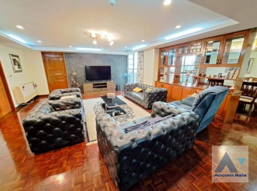  Tai Ping Tower Condominium  4 Bedroom for Rent BTS Ekkamai in Sukhumvit Bangkok