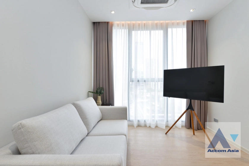 unit 3 Bedrooms  Apartment For Rent & Sale in Sukhumvit, Bangkok  near BTS Asok (AA42415)