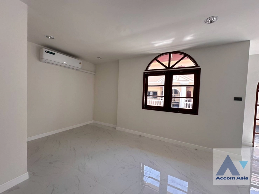 6  4 br Townhouse For Rent in Sukhumvit ,Bangkok BTS Thong Lo at Thonglo Classic Home AA42425