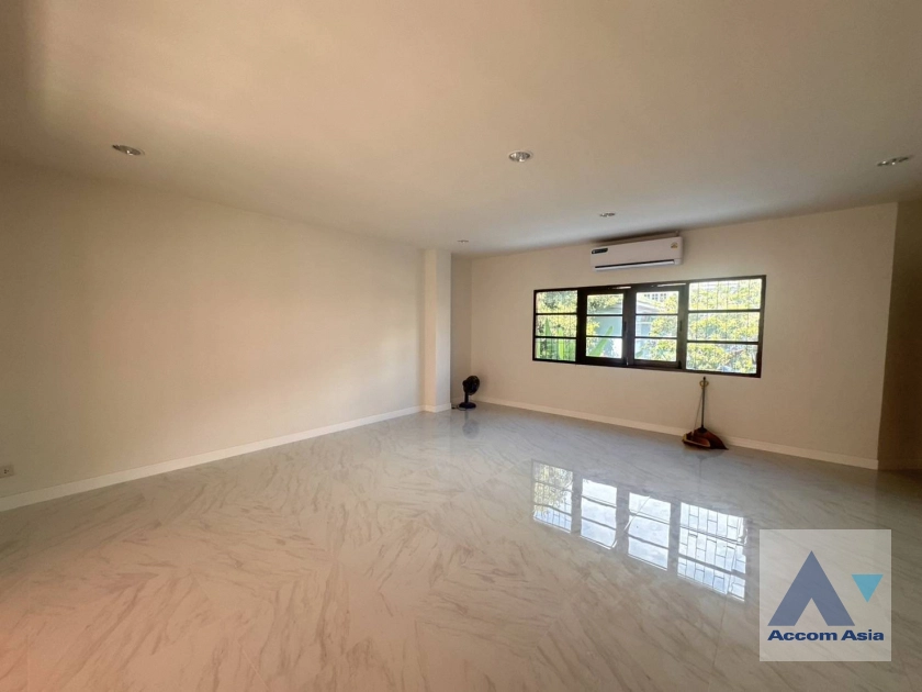 13  4 br Townhouse For Rent in Sukhumvit ,Bangkok BTS Thong Lo at Thonglo Classic Home AA42425