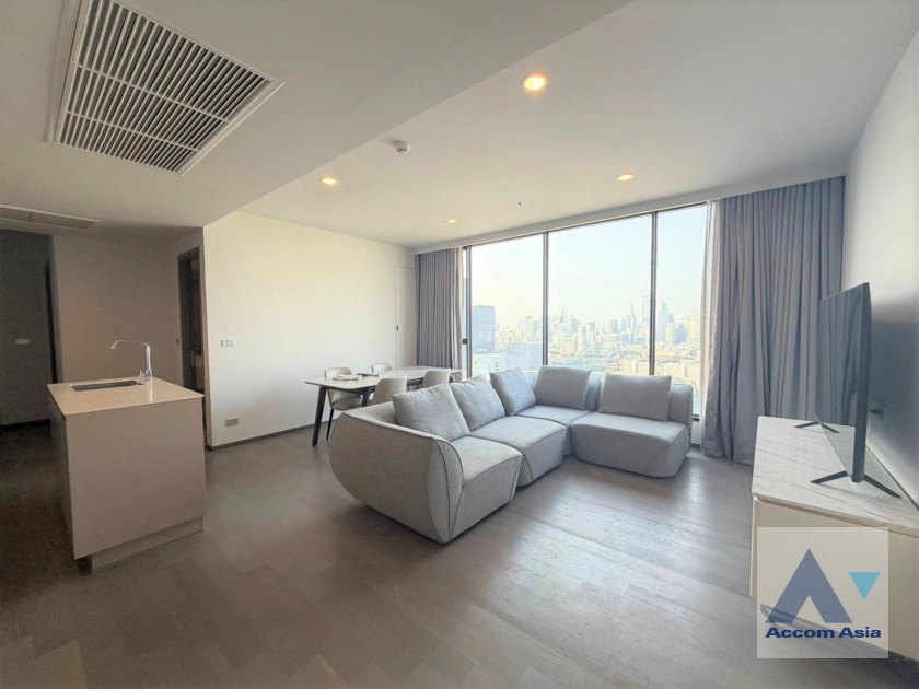 unit 3 Bedrooms  Condominium For Rent & Sale in Sukhumvit, Bangkok  near MRT Khlong Toei (AA42440)