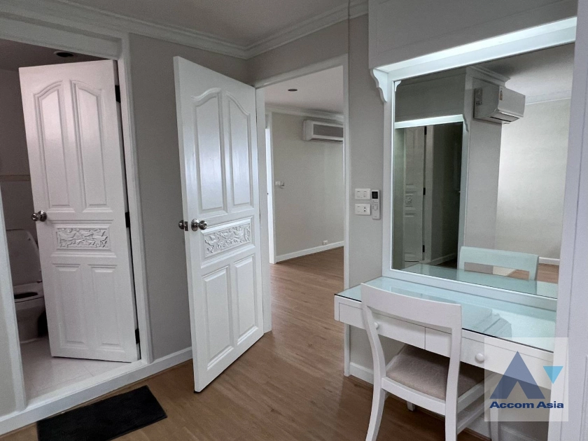 13  4 br Condominium For Rent in Sukhumvit ,Bangkok BTS Ekkamai at Tai Ping Tower AA42447