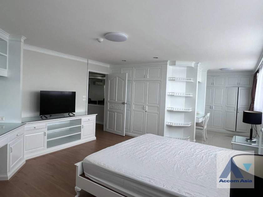 17  4 br Condominium For Rent in Sukhumvit ,Bangkok BTS Ekkamai at Tai Ping Tower AA42447