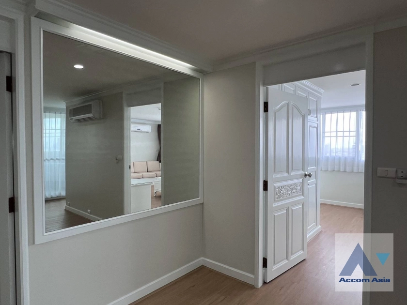 19  4 br Condominium For Rent in Sukhumvit ,Bangkok BTS Ekkamai at Tai Ping Tower AA42447