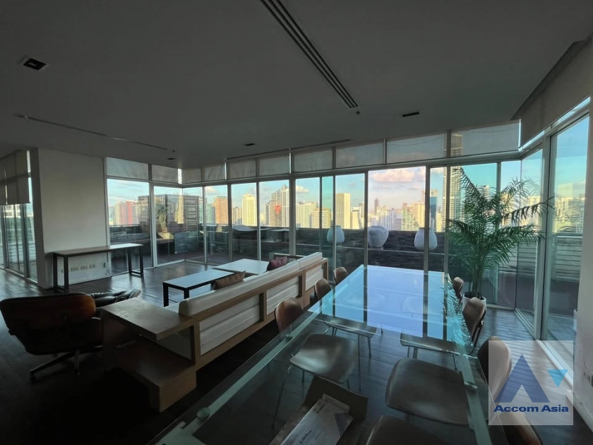 unitHuge Terrace, Pet friendly |  3 Bedrooms  Condominium For Rent & Sale in Sukhumvit, Bangkok  near BTS Nana (AA42465)