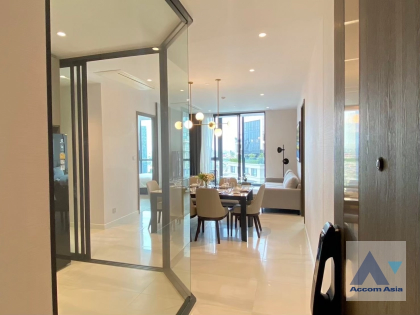 unit 3 Bedrooms  Condominium For Rent & Sale in Sathorn, Bangkok  near BTS Chong Nonsi - MRT Lumphini (AA42467)