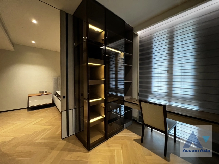 9  2 br Condominium For Rent in Sukhumvit ,Bangkok BTS Ekkamai at The Reserve Sukhumvit 61 AA42471