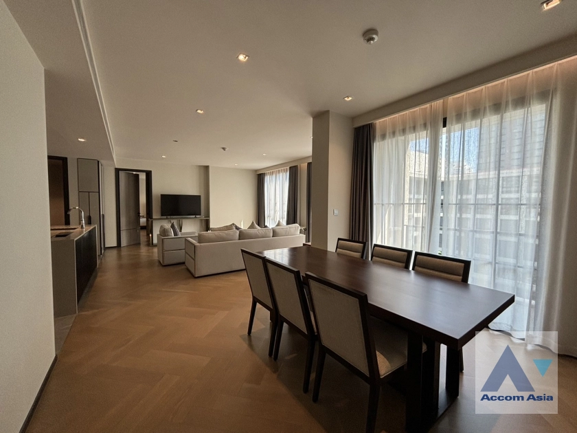 unitFully Furnished |  2 Bedrooms  Condominium For Rent in Sukhumvit, Bangkok  near BTS Ekkamai (AA42471)