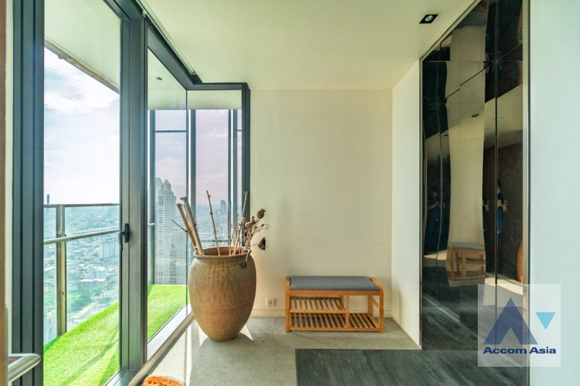 25  3 br Condominium For Sale in Sathorn ,Bangkok BTS Chong Nonsi - MRT Lumphini at The Met Sathorn AA42472
