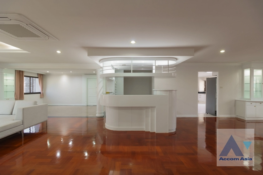 4  3 br Apartment For Rent in Sukhumvit ,Bangkok BTS Phrom Phong at Luxury fully serviced AA42479