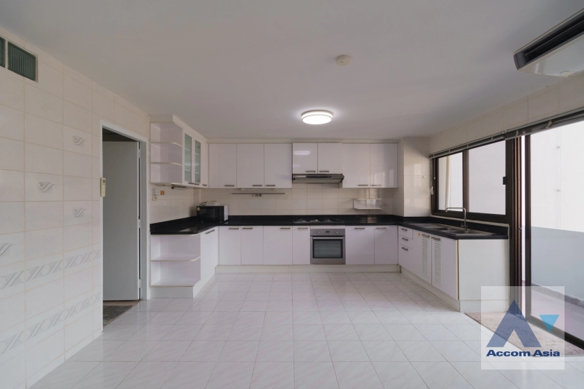 5  3 br Apartment For Rent in Sukhumvit ,Bangkok BTS Phrom Phong at Luxury fully serviced AA42479