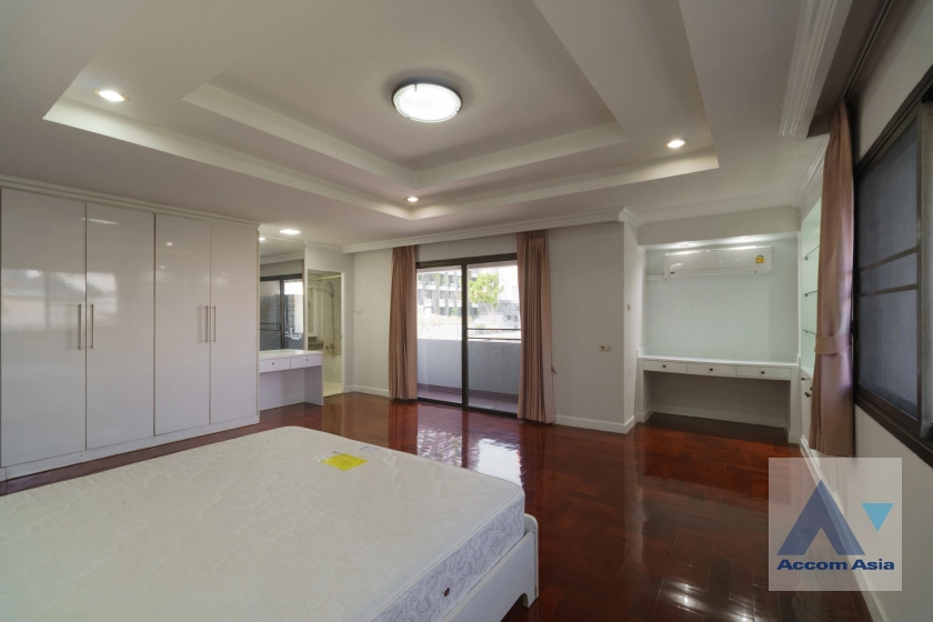 8  3 br Apartment For Rent in Sukhumvit ,Bangkok BTS Phrom Phong at Luxury fully serviced AA42479