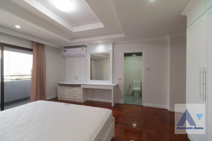 13  3 br Apartment For Rent in Sukhumvit ,Bangkok BTS Phrom Phong at Luxury fully serviced AA42479