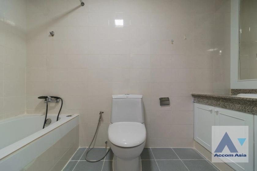 14  3 br Apartment For Rent in Sukhumvit ,Bangkok BTS Phrom Phong at Luxury fully serviced AA42479