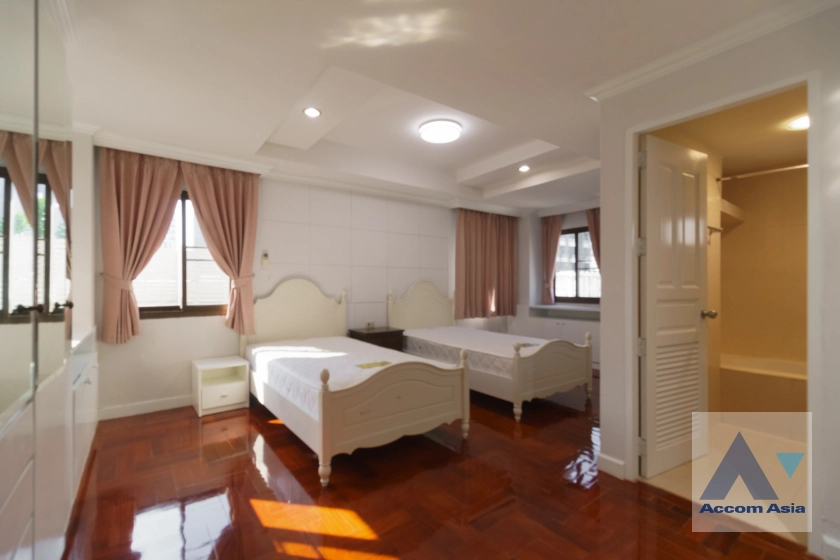 15  3 br Apartment For Rent in Sukhumvit ,Bangkok BTS Phrom Phong at Luxury fully serviced AA42479