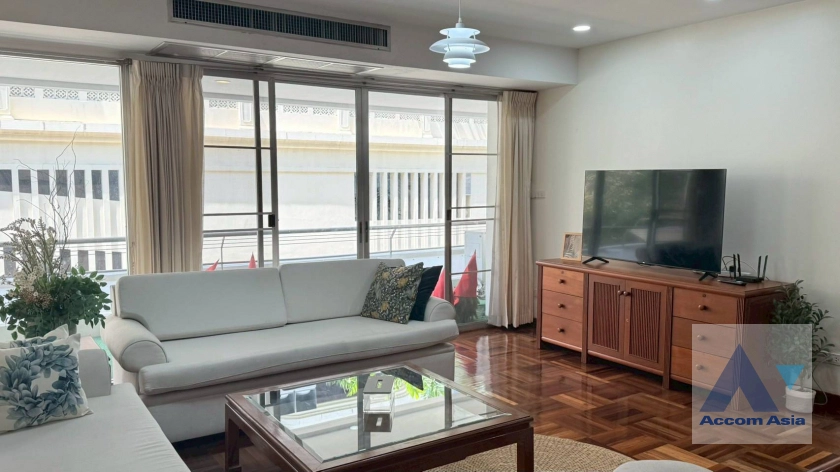 4  2 br Apartment For Rent in Sukhumvit ,Bangkok BTS Phrom Phong at Thai Colonial Style AA42481