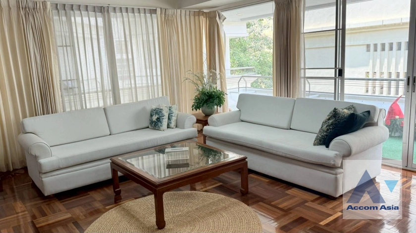  1  2 br Apartment For Rent in Sukhumvit ,Bangkok BTS Phrom Phong at Thai Colonial Style AA42481