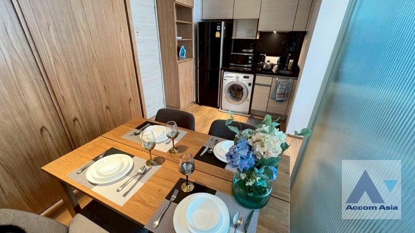 unit 1 Bedroom  Condominium For Rent in Sukhumvit, Bangkok  near BTS Phrom Phong (AA42483)