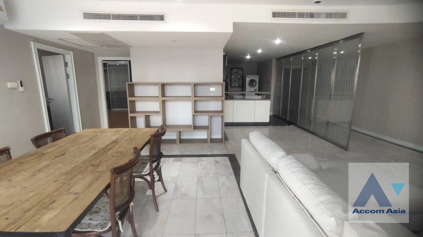 unit 2 Bedrooms  Condominium For Rent & Sale in Sukhumvit, Bangkok  near BTS Thong Lo (AA42493)