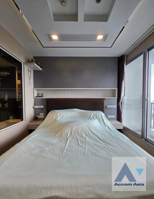 8  1 br Condominium for rent and sale in Sathorn ,Bangkok BTS Saphan Taksin at RHYTHM Sathorn “The Slow Collection” AA42496