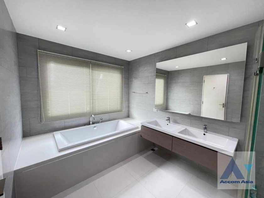 14  4 br House for rent and sale in Samutprakan ,Samutprakan  at Laddarom Bangna KM.7 AA42500