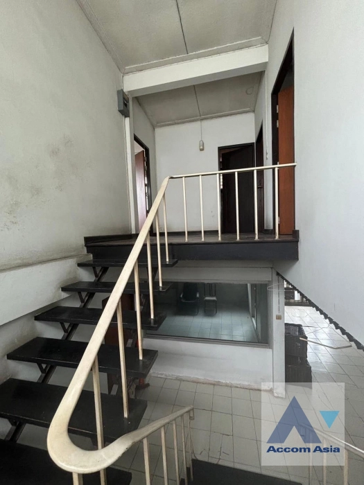 5  3 br House For Rent in Sukhumvit ,Bangkok BTS Ekkamai AA42507