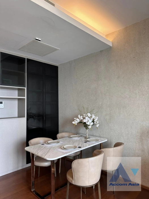 unit 2 Bedrooms  Condominium For Rent in Sukhumvit, Bangkok  near BTS Thong Lo (AA42509)