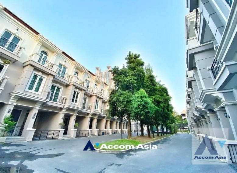 18  3 br Townhouse for rent and sale in Sukhumvit ,Bangkok BTS Asok - MRT Sukhumvit at In Home Luxury Residence AA42514