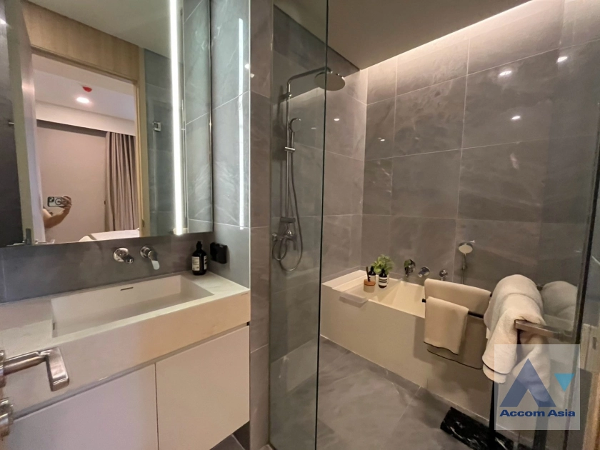 10  3 br Condominium For Sale in Sukhumvit ,Bangkok BTS Ekkamai at Siamese Exclusive 42 AA42524