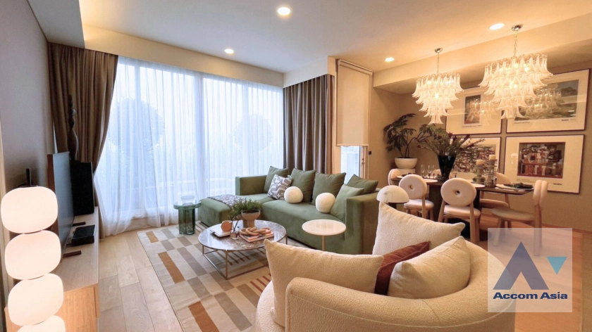 Fully Furnished, Huge Terrace, Penthouse | Siamese Exclusive 42 Condominium  3 Bedroom for Sale BTS Ekkamai in Sukhumvit Bangkok