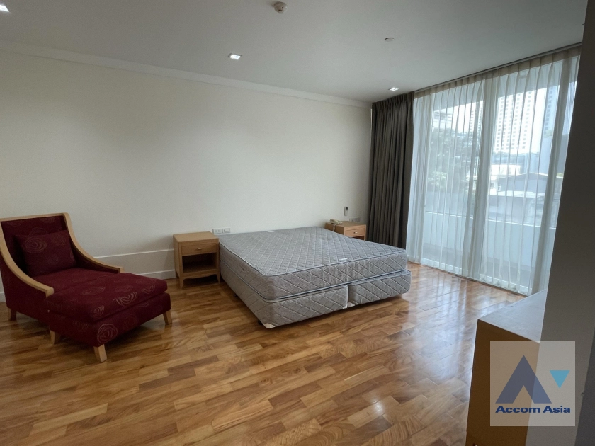 11  3 br Apartment For Rent in Sukhumvit ,Bangkok BTS Phrom Phong at Apartment with Top Facilities, Close to Emshere AA42525