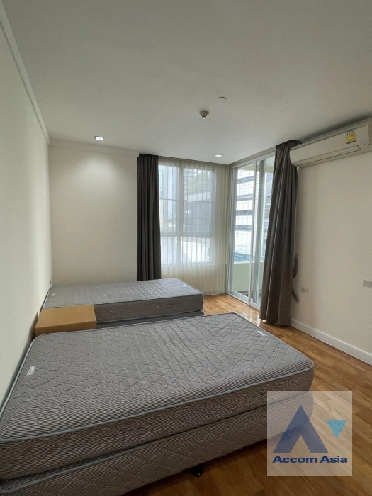14  3 br Apartment For Rent in Sukhumvit ,Bangkok BTS Phrom Phong at Apartment with Top Facilities, Close to Emshere AA42525