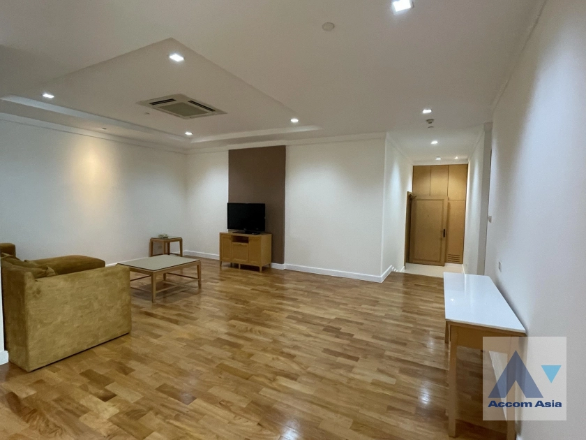 6  3 br Apartment For Rent in Sukhumvit ,Bangkok BTS Phrom Phong at Apartment with Top Facilities, Close to Emshere AA42525
