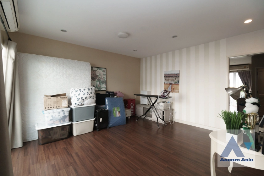 12  4 br Townhouse For Sale in Sukhumvit ,Bangkok BTS Bang Chak at Leon Sukhumvit 62 AA42527