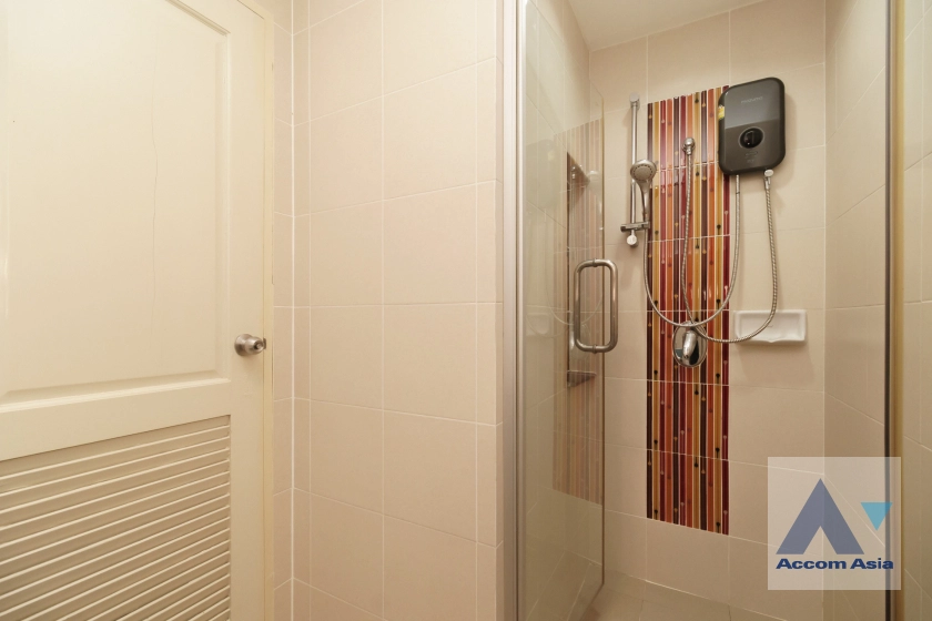 23  4 br Townhouse For Sale in Sukhumvit ,Bangkok BTS Bang Chak at Leon Sukhumvit 62 AA42527