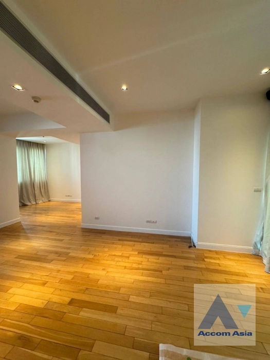 unit 2 Bedrooms  Condominium For Rent & Sale in Sukhumvit, Bangkok  near BTS Asok - MRT Sukhumvit (AA42531)