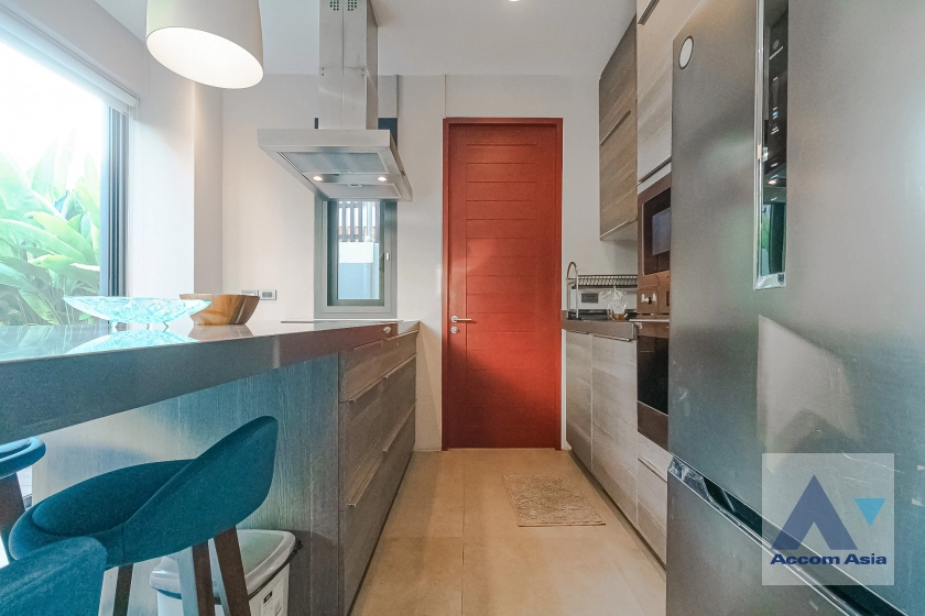 10  4 br House For Rent in Sukhumvit ,Bangkok BTS Ekkamai AA42532