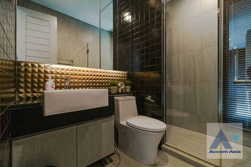 37  4 br House For Rent in Sukhumvit ,Bangkok BTS Ekkamai AA42532