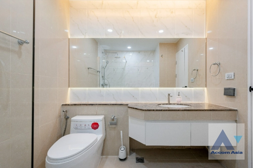 18  2 br Condominium For Sale in Sukhumvit ,Bangkok BTS Nana at The Prime 11 AA42536